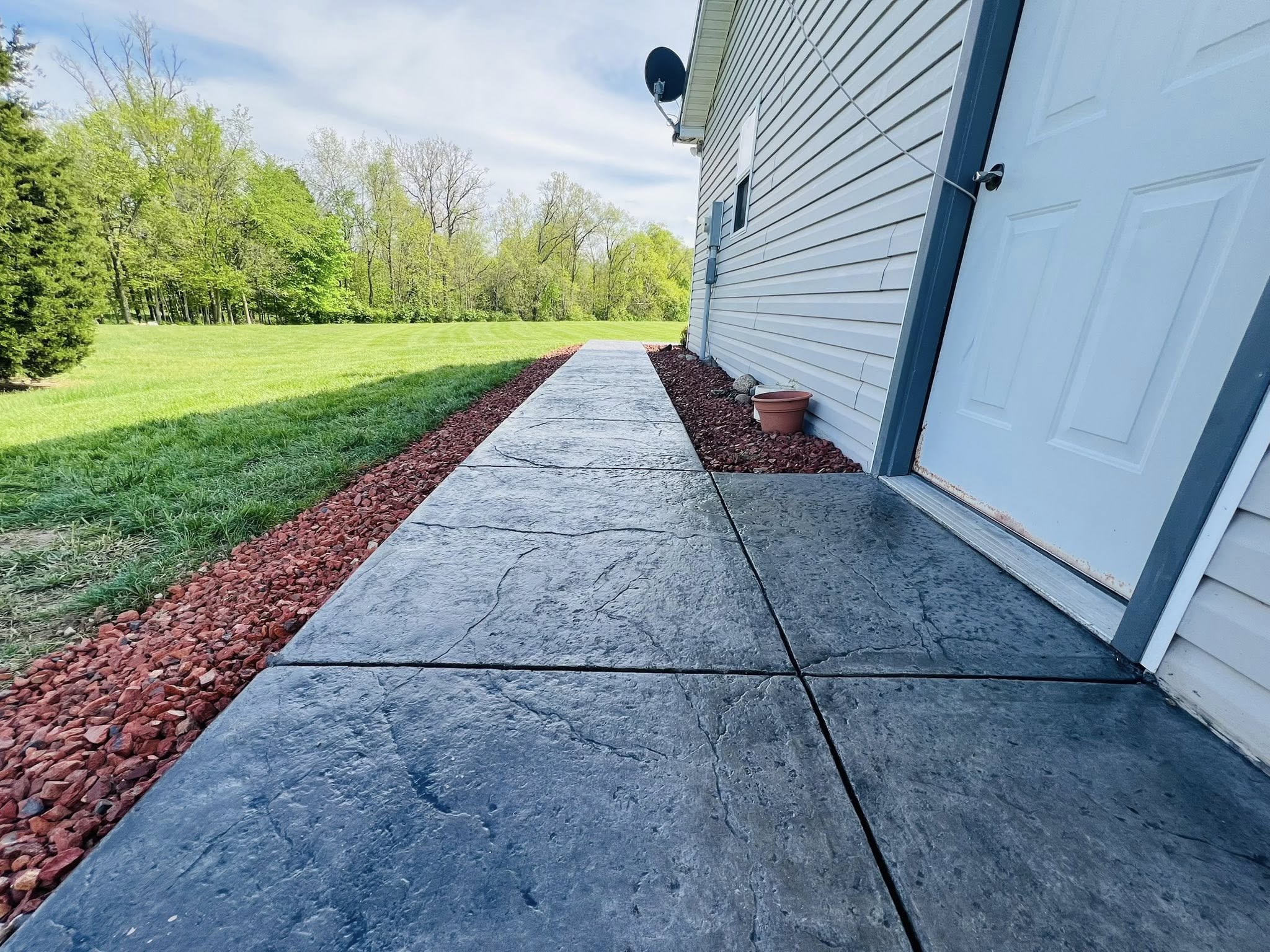 Concrete sidewalk project